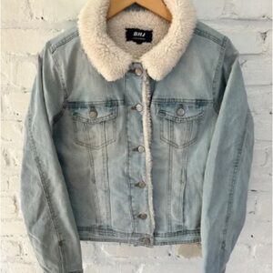 Women's Denim Jacket with Cream Sherpa Collar